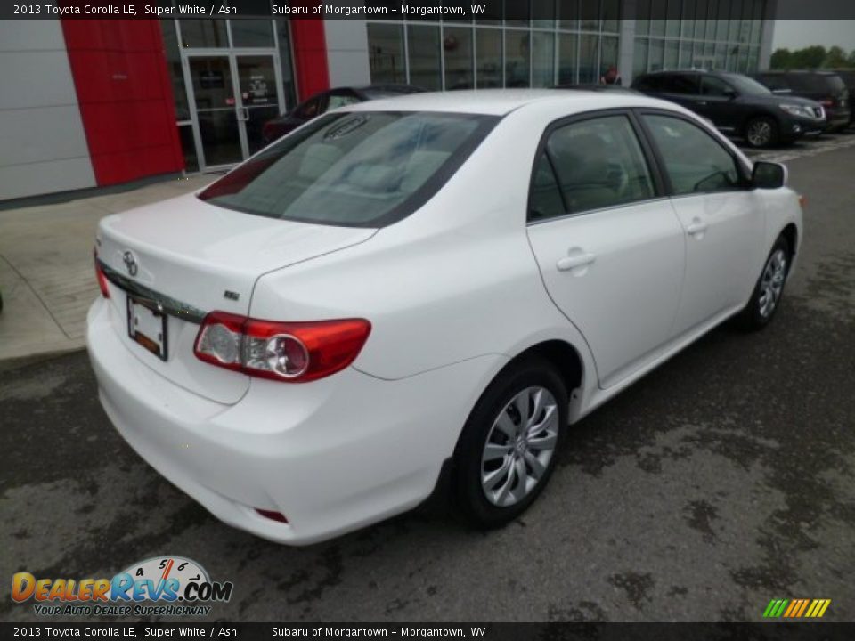 2013 Toyota Corolla LE Super White / Ash Photo #11