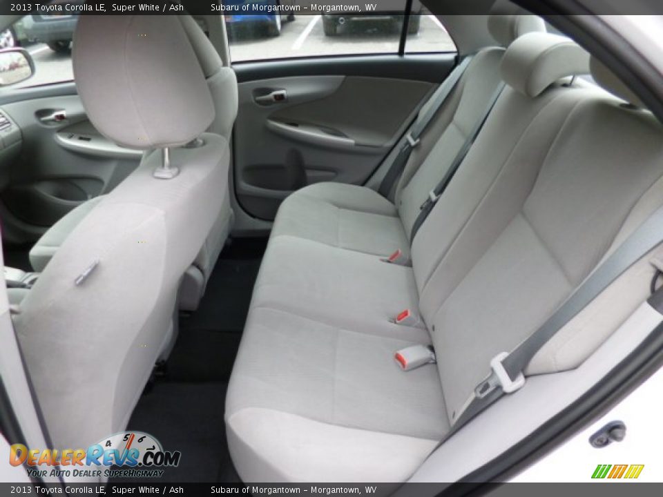 2013 Toyota Corolla LE Super White / Ash Photo #15