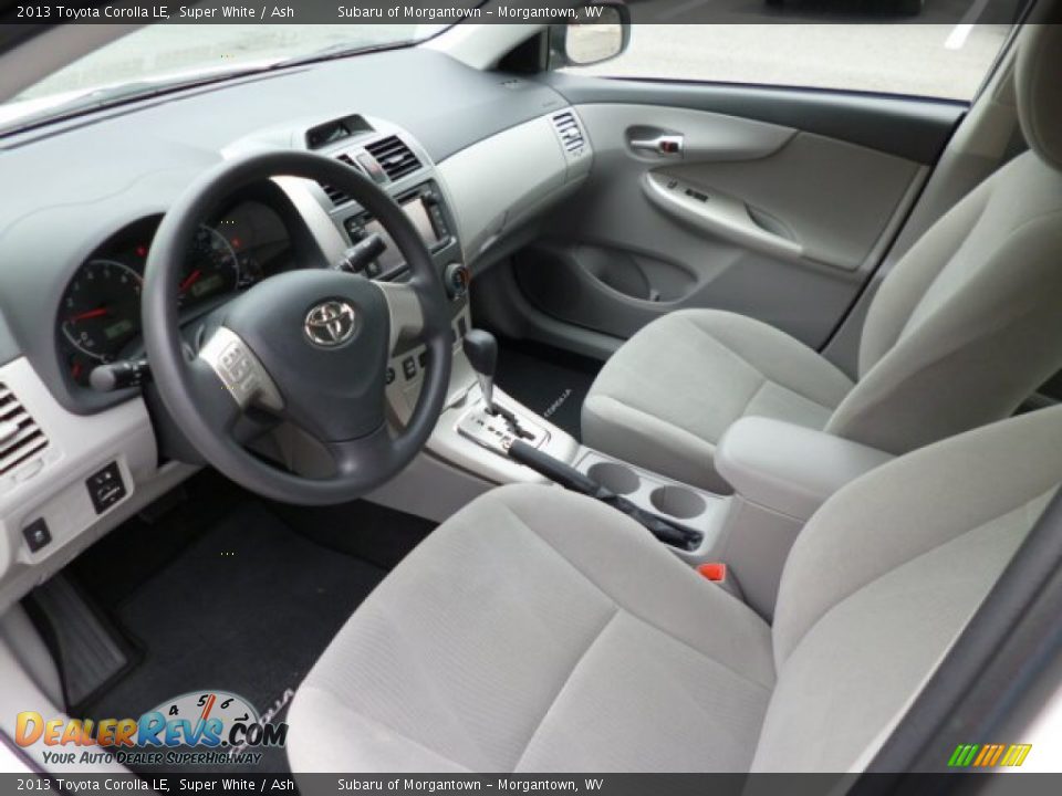 2013 Toyota Corolla LE Super White / Ash Photo #16