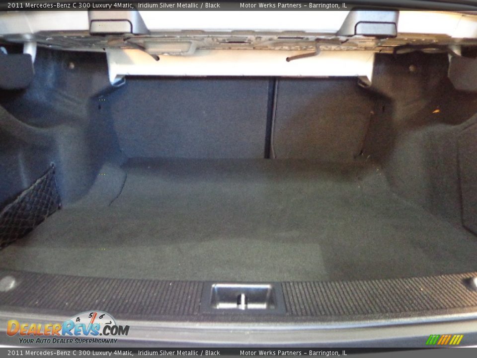 2011 Mercedes-Benz C 300 Luxury 4Matic Iridium Silver Metallic / Black Photo #31