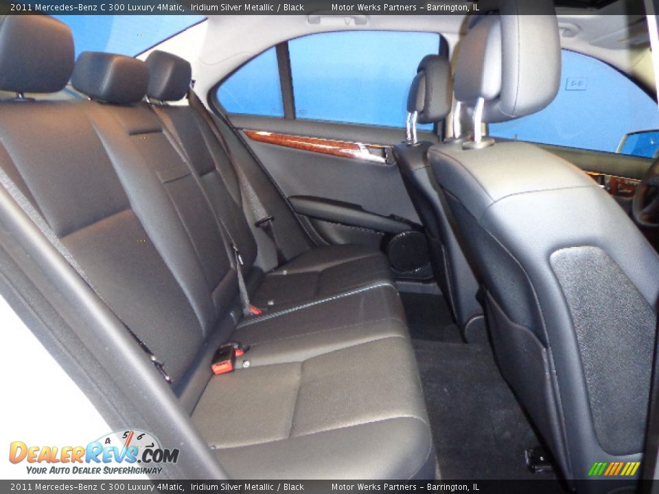 2011 Mercedes-Benz C 300 Luxury 4Matic Iridium Silver Metallic / Black Photo #34
