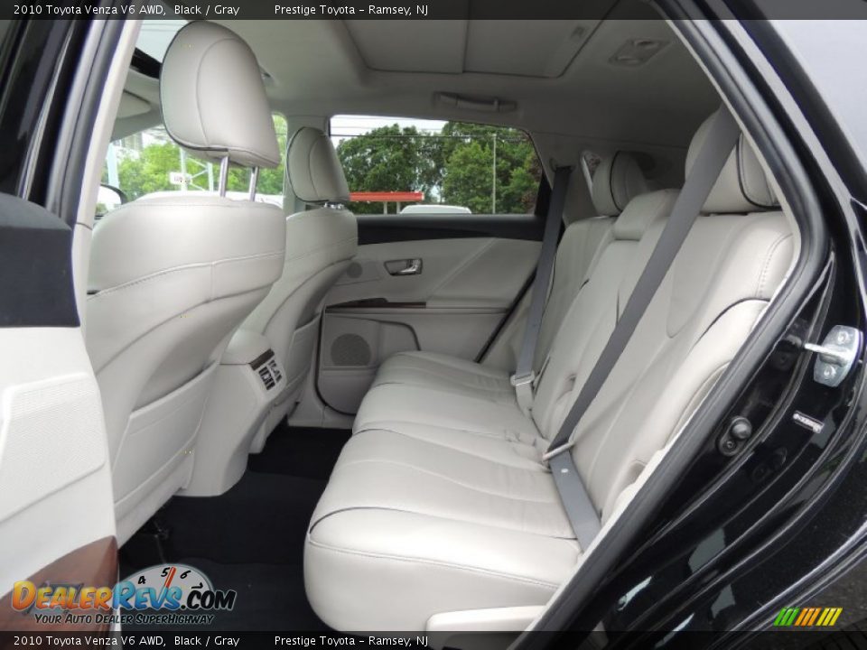 2010 Toyota Venza V6 AWD Black / Gray Photo #13