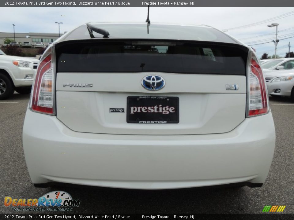 2012 Toyota Prius 3rd Gen Two Hybrid Blizzard White Pearl / Bisque Photo #5