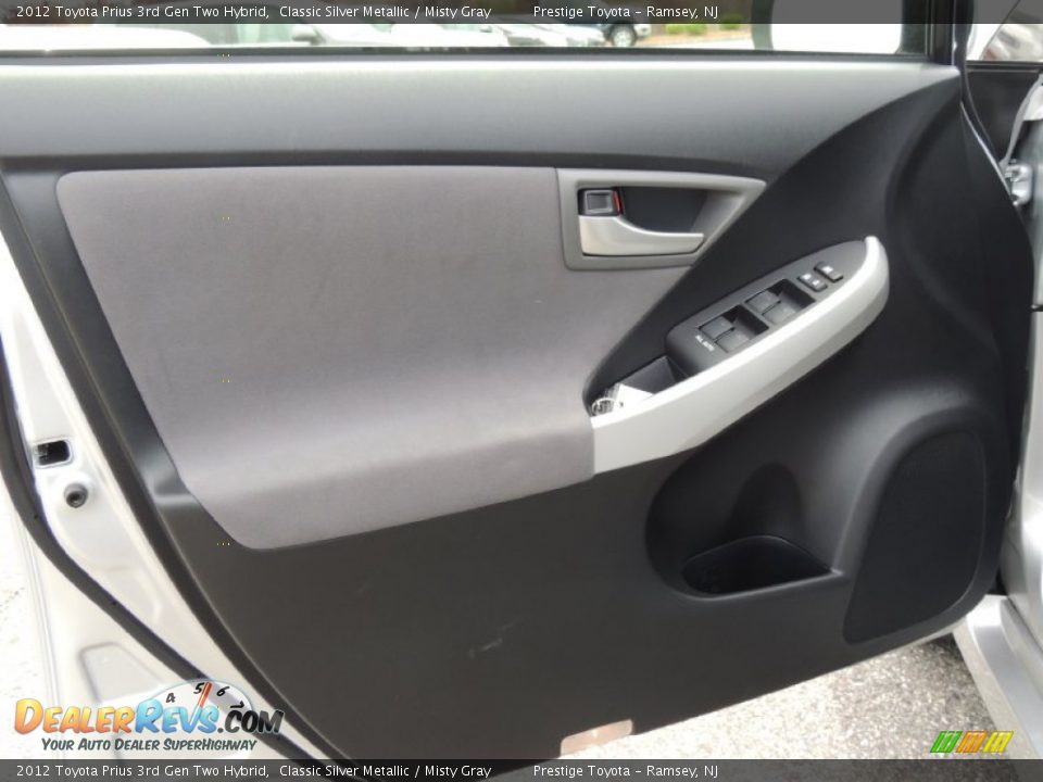 2012 Toyota Prius 3rd Gen Two Hybrid Classic Silver Metallic / Misty Gray Photo #6