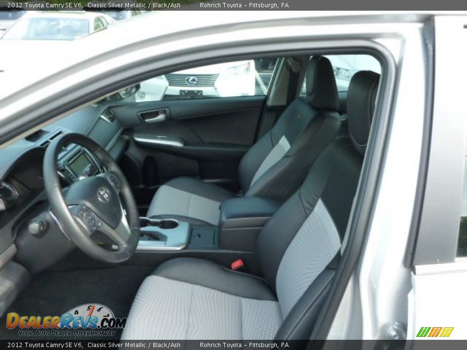 2012 Toyota Camry SE V6 Classic Silver Metallic / Black/Ash Photo #4