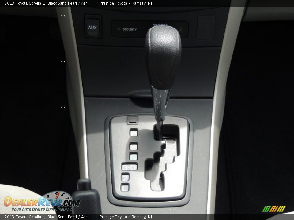 2013 Toyota Corolla L Black Sand Pearl / Ash Photo #12