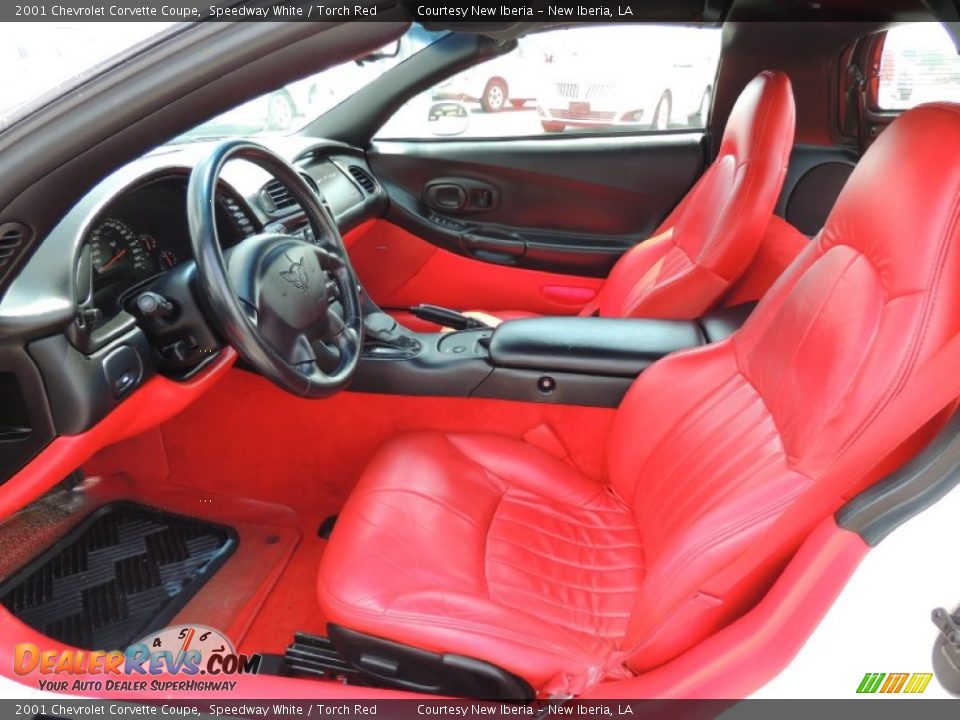 Torch Red Interior - 2001 Chevrolet Corvette Coupe Photo #8
