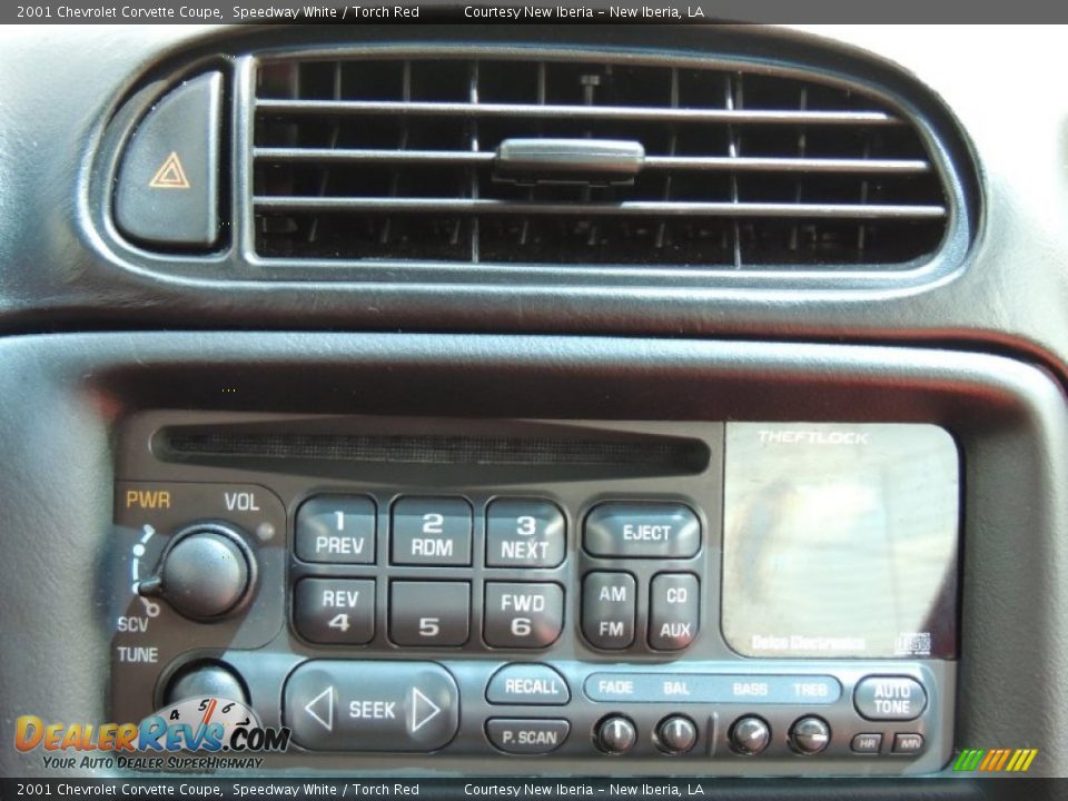 Audio System of 2001 Chevrolet Corvette Coupe Photo #15