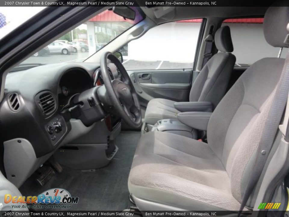 2007 Chrysler Town & Country LX Magnesium Pearl / Medium Slate Gray Photo #12
