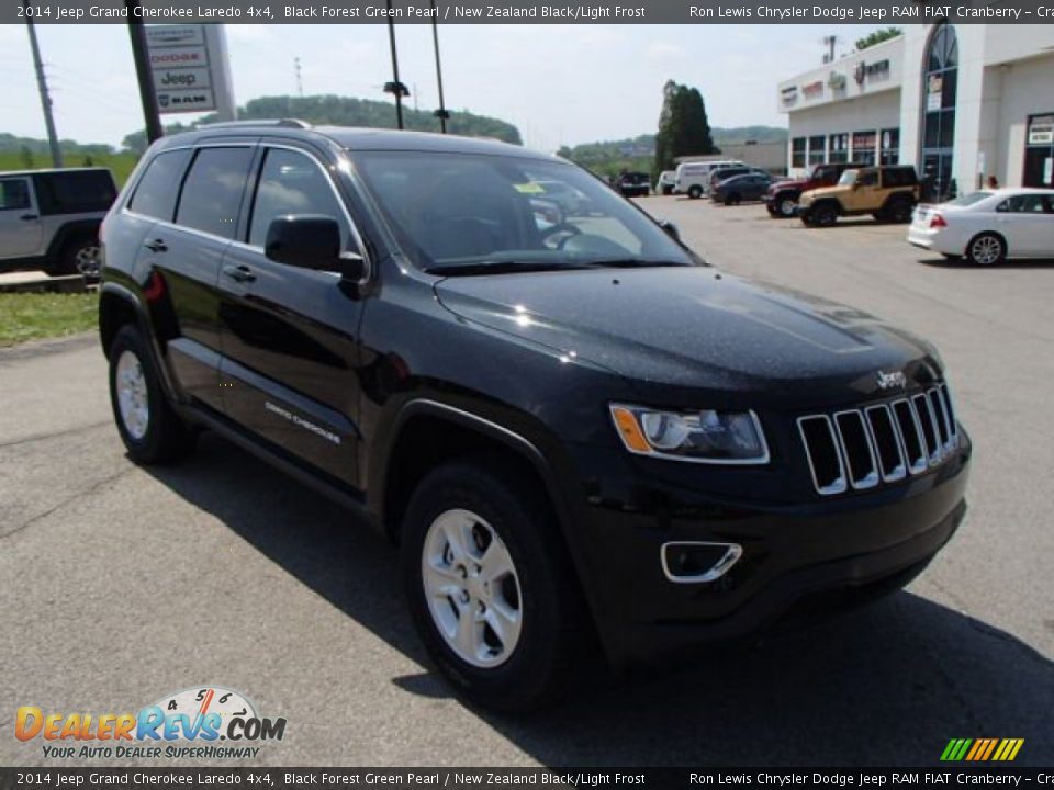 2014 Jeep Grand Cherokee Laredo 4x4 Black Forest Green Pearl / New Zealand Black/Light Frost Photo #4