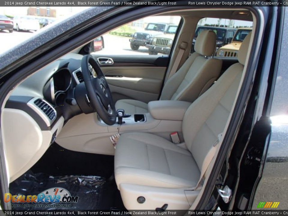 2014 Jeep Grand Cherokee Laredo 4x4 Black Forest Green Pearl / New Zealand Black/Light Frost Photo #11