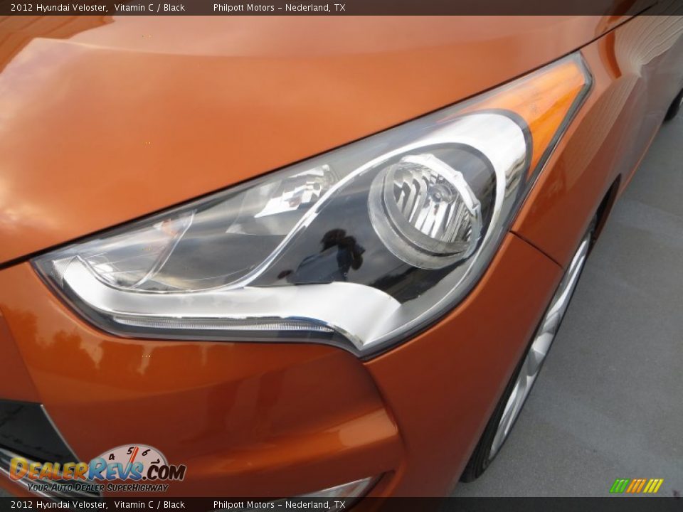 2012 Hyundai Veloster Vitamin C / Black Photo #9