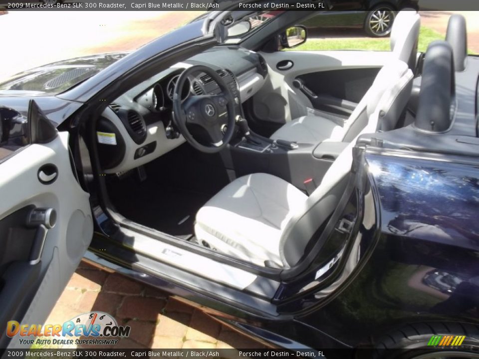 2009 Mercedes-Benz SLK 300 Roadster Capri Blue Metallic / Black/Ash Photo #16
