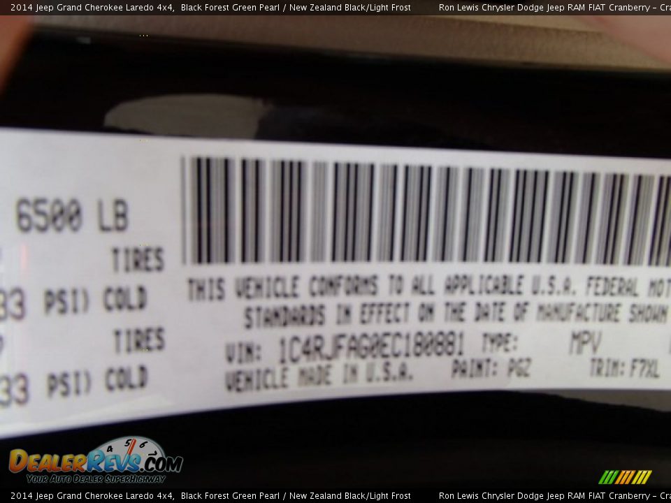 2014 Jeep Grand Cherokee Laredo 4x4 Black Forest Green Pearl / New Zealand Black/Light Frost Photo #19