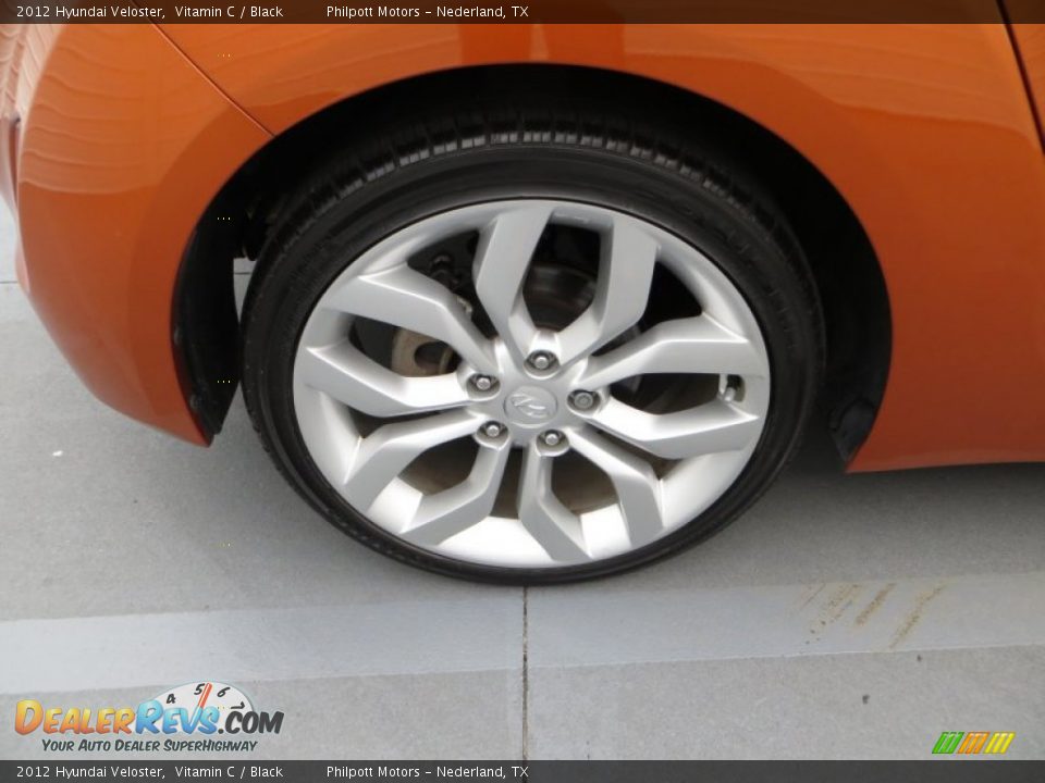 2012 Hyundai Veloster Vitamin C / Black Photo #13