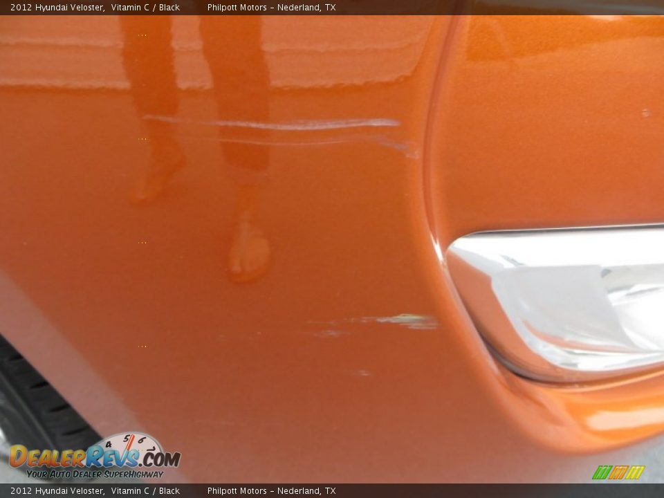 2012 Hyundai Veloster Vitamin C / Black Photo #15