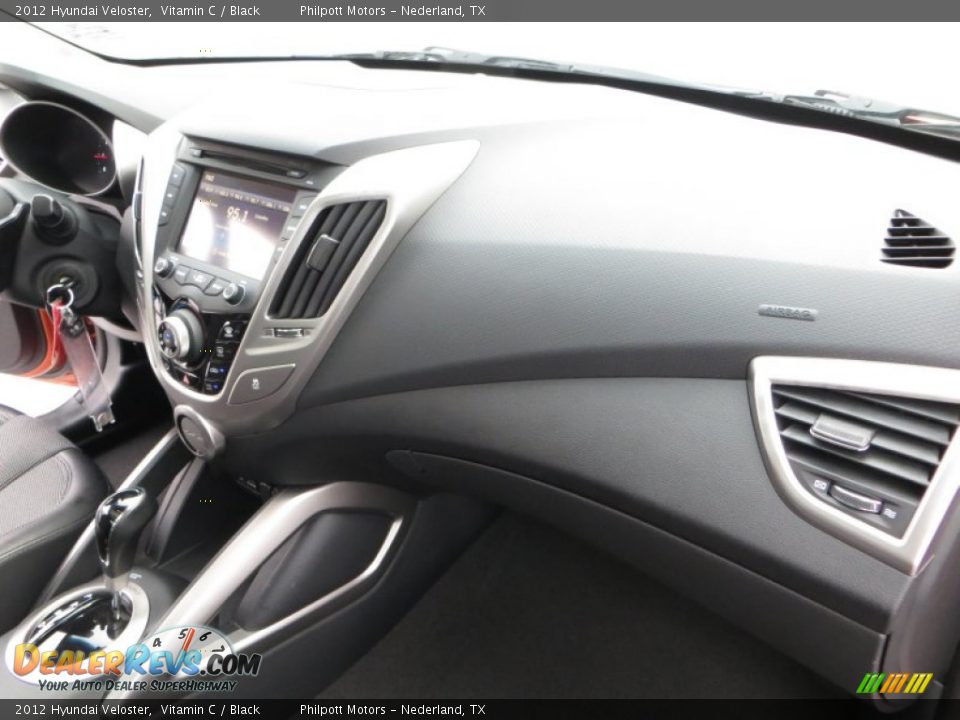 2012 Hyundai Veloster Vitamin C / Black Photo #24