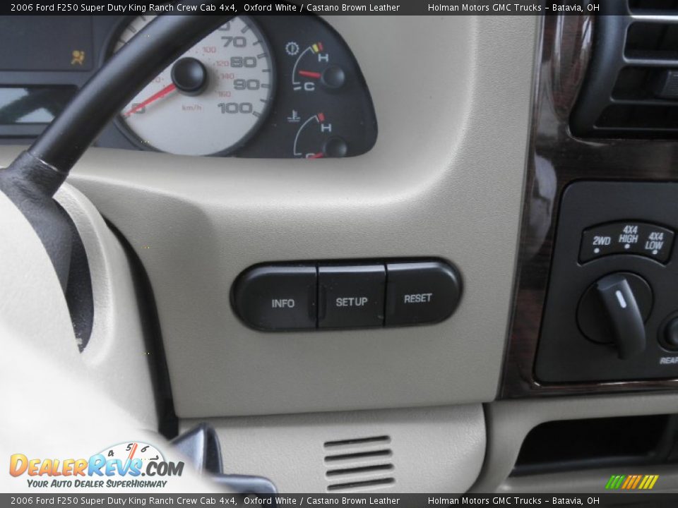 2006 Ford F250 Super Duty King Ranch Crew Cab 4x4 Oxford White / Castano Brown Leather Photo #13