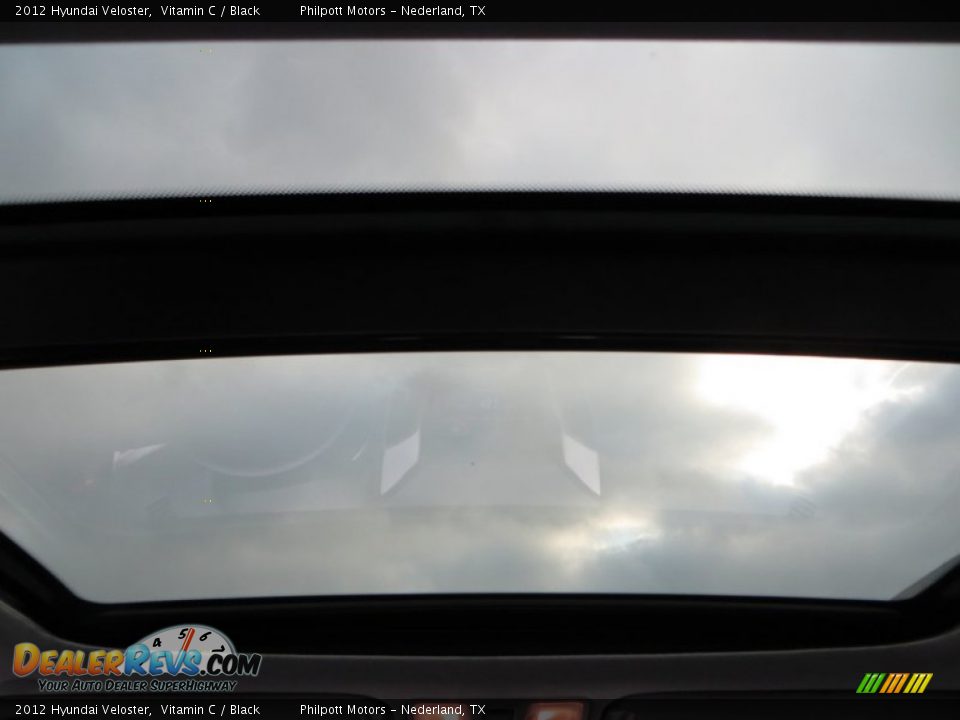 2012 Hyundai Veloster Vitamin C / Black Photo #33