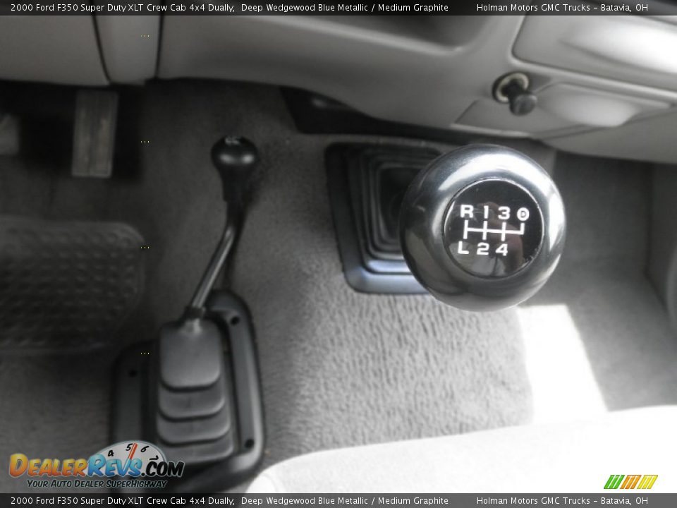 2000 Ford F350 Super Duty XLT Crew Cab 4x4 Dually Shifter Photo #11