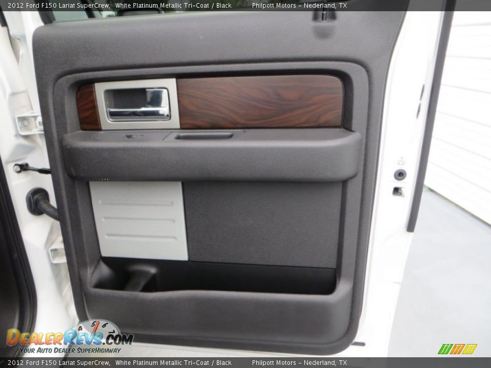 2012 Ford F150 Lariat SuperCrew White Platinum Metallic Tri-Coat / Black Photo #25