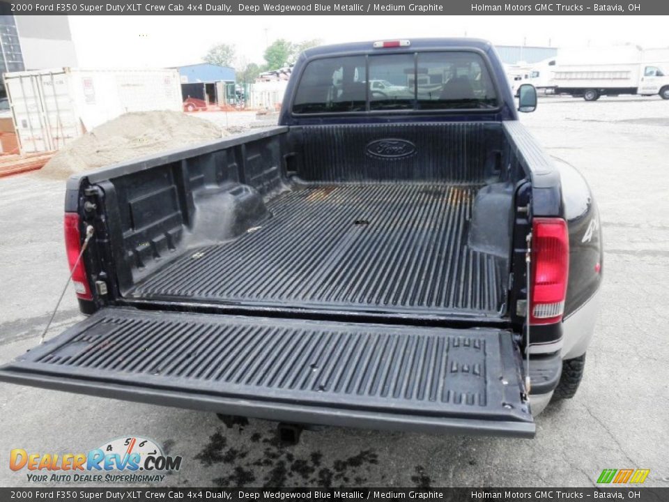 2000 Ford F350 Super Duty XLT Crew Cab 4x4 Dually Trunk Photo #21