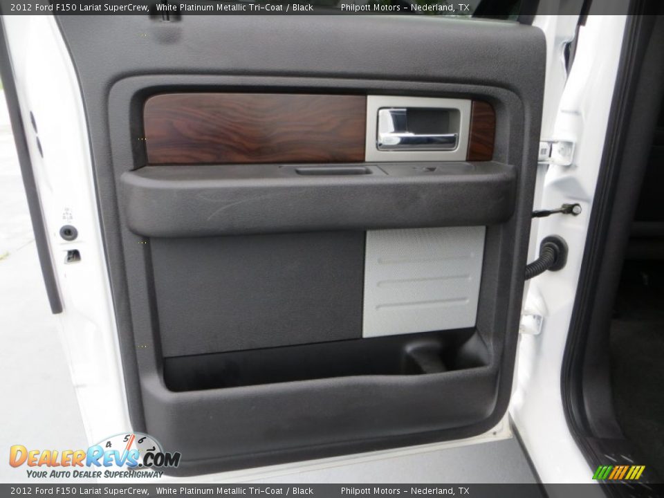 2012 Ford F150 Lariat SuperCrew White Platinum Metallic Tri-Coat / Black Photo #28
