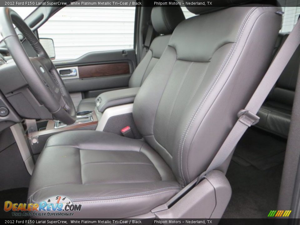 2012 Ford F150 Lariat SuperCrew White Platinum Metallic Tri-Coat / Black Photo #32