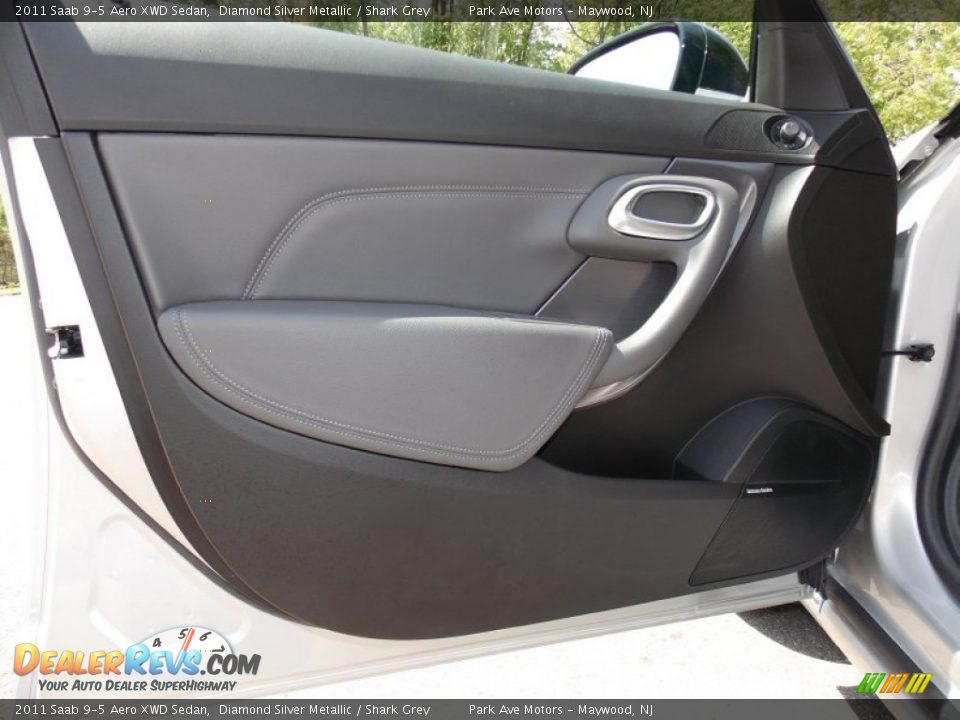 2011 Saab 9-5 Aero XWD Sedan Diamond Silver Metallic / Shark Grey Photo #9