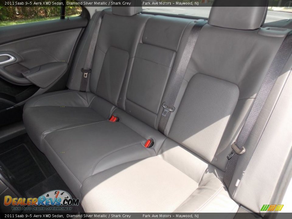 2011 Saab 9-5 Aero XWD Sedan Diamond Silver Metallic / Shark Grey Photo #15