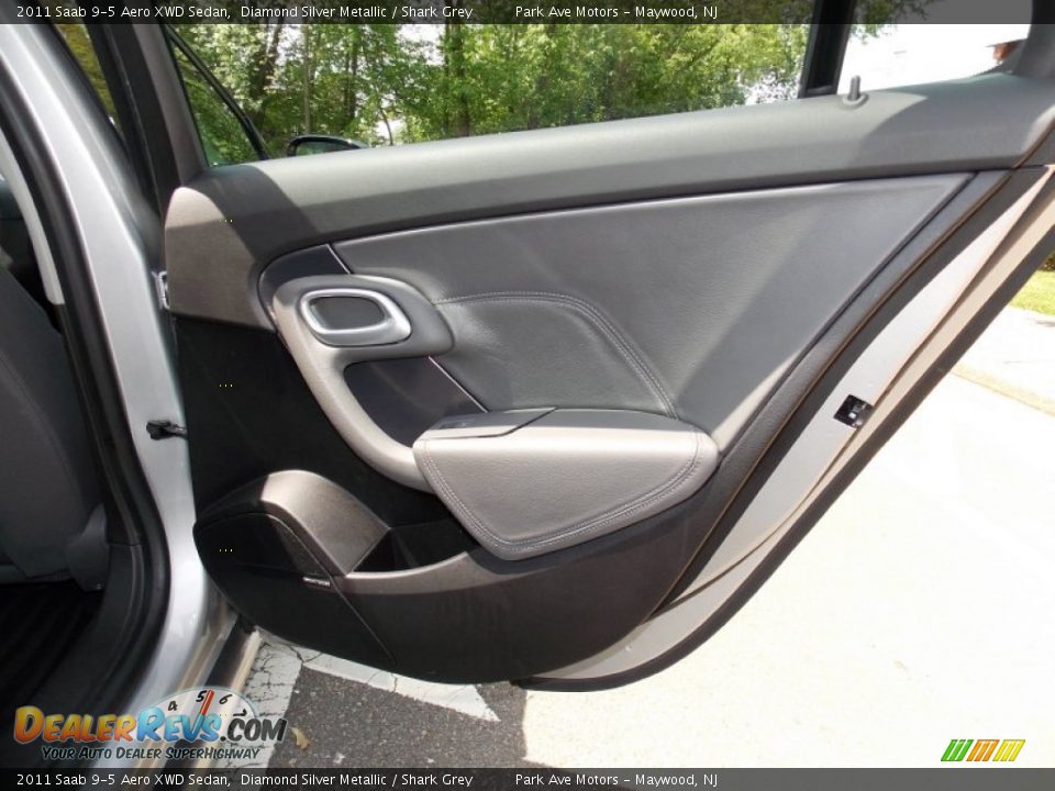 Door Panel of 2011 Saab 9-5 Aero XWD Sedan Photo #20
