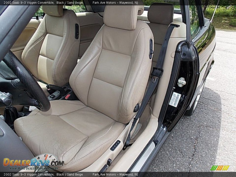 Front Seat of 2002 Saab 9-3 Viggen Convertible Photo #11