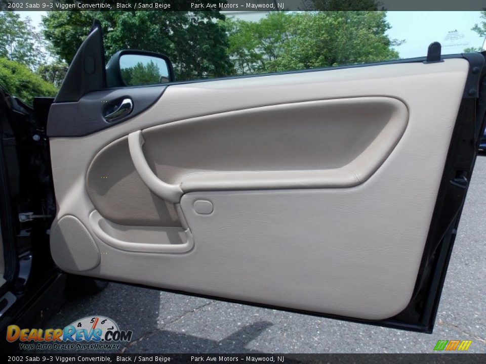 Door Panel of 2002 Saab 9-3 Viggen Convertible Photo #17