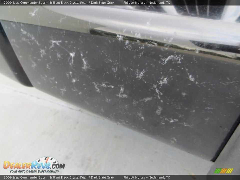 2009 Jeep Commander Sport Brilliant Black Crystal Pearl / Dark Slate Gray Photo #9