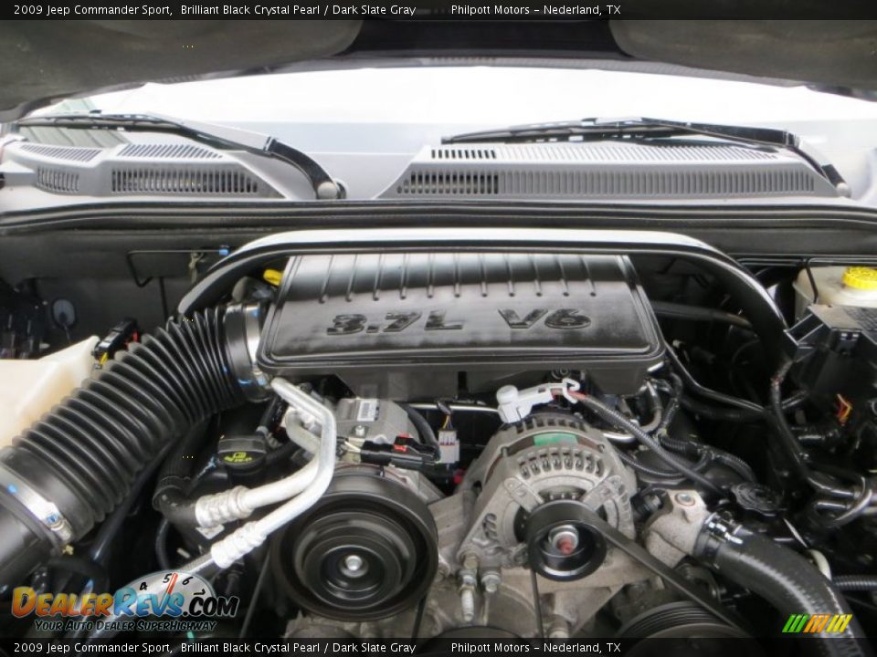 2009 Jeep Commander Sport Brilliant Black Crystal Pearl / Dark Slate Gray Photo #25