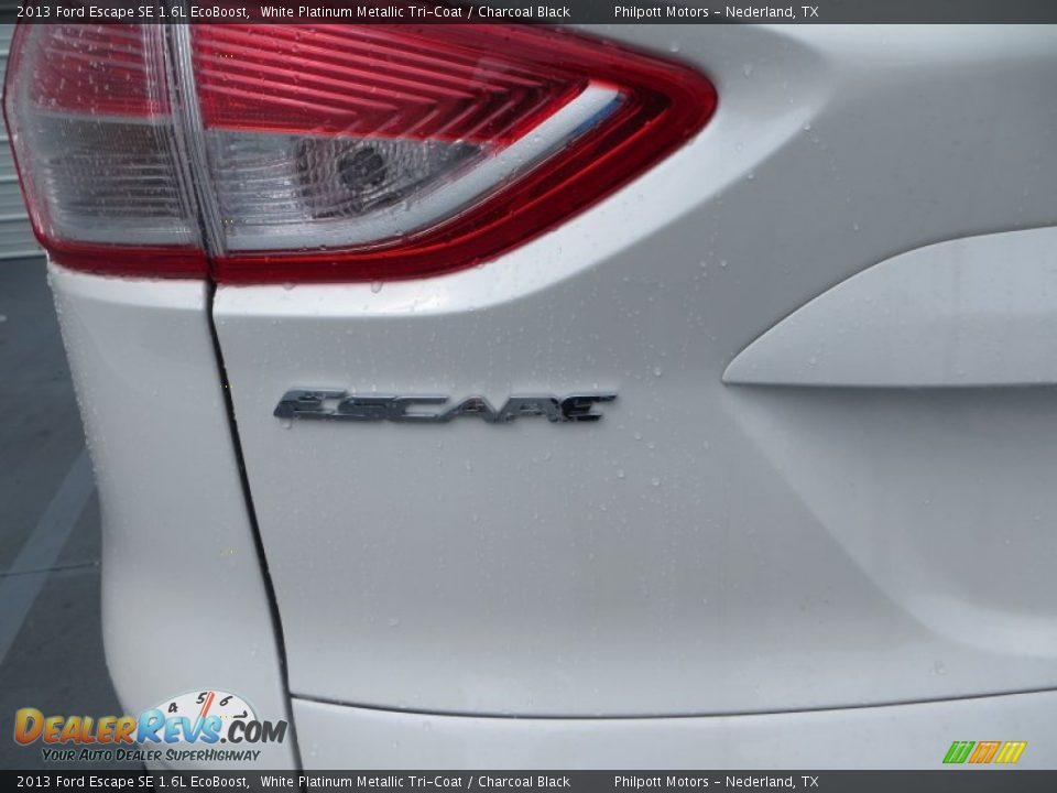 2013 Ford Escape SE 1.6L EcoBoost White Platinum Metallic Tri-Coat / Charcoal Black Photo #6