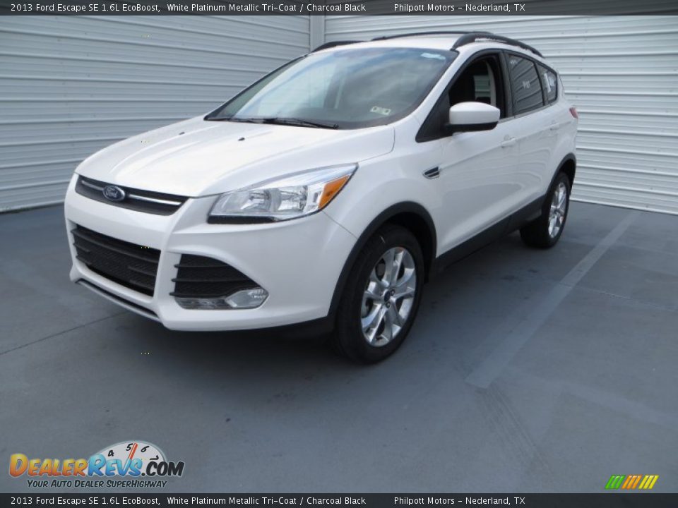 2013 Ford Escape SE 1.6L EcoBoost White Platinum Metallic Tri-Coat / Charcoal Black Photo #9