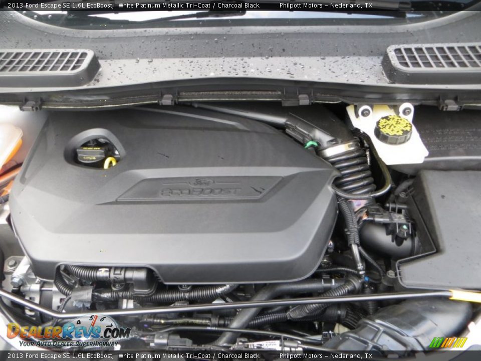 2013 Ford Escape SE 1.6L EcoBoost White Platinum Metallic Tri-Coat / Charcoal Black Photo #18