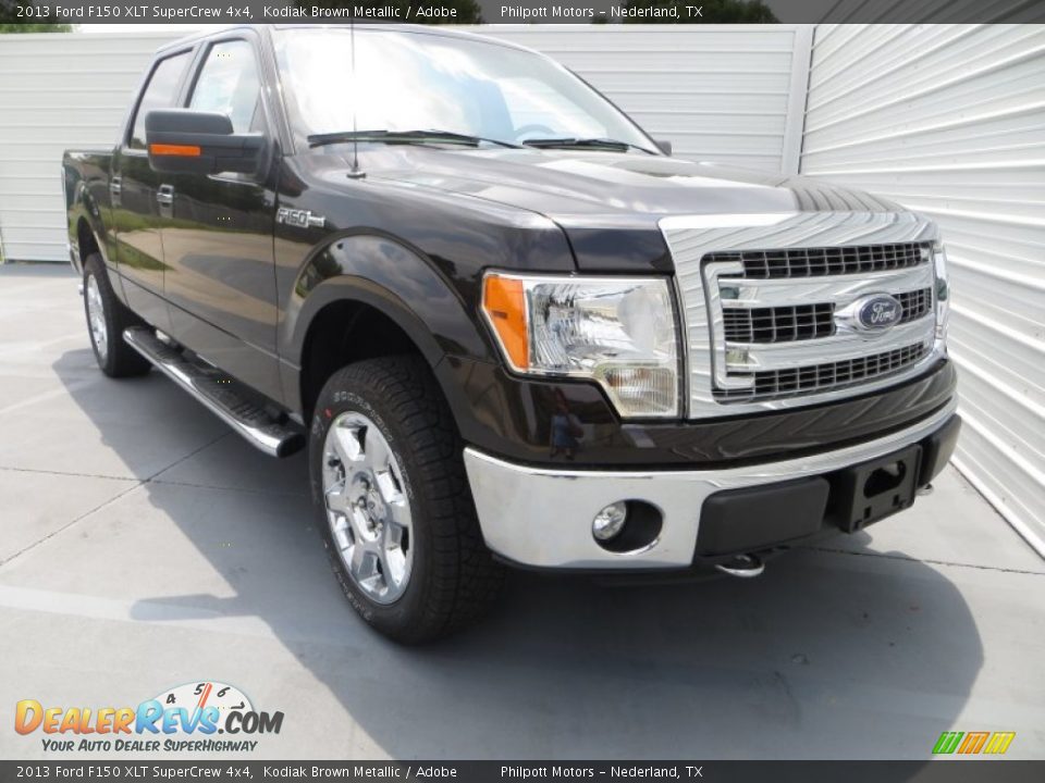 2013 Ford F150 XLT SuperCrew 4x4 Kodiak Brown Metallic / Adobe Photo #2