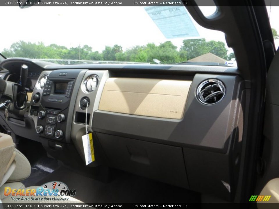 2013 Ford F150 XLT SuperCrew 4x4 Kodiak Brown Metallic / Adobe Photo #23