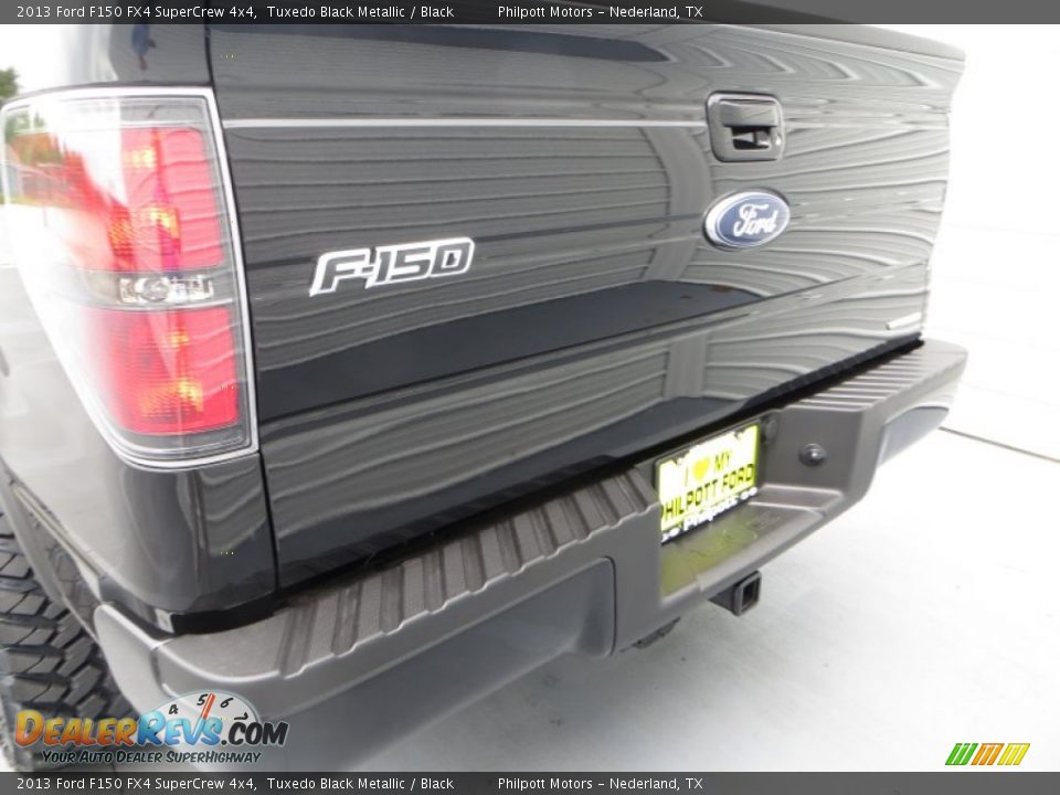 2013 Ford F150 FX4 SuperCrew 4x4 Tuxedo Black Metallic / Black Photo #17