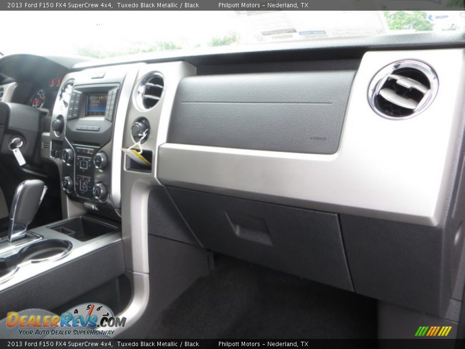 2013 Ford F150 FX4 SuperCrew 4x4 Tuxedo Black Metallic / Black Photo #21