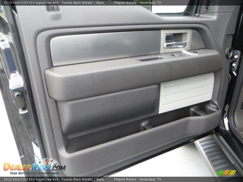 2013 Ford F150 FX4 SuperCrew 4x4 Tuxedo Black Metallic / Black Photo #25
