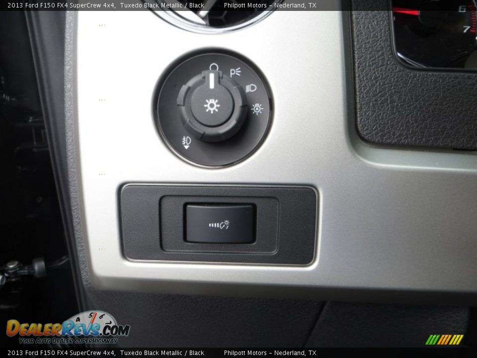 2013 Ford F150 FX4 SuperCrew 4x4 Tuxedo Black Metallic / Black Photo #36
