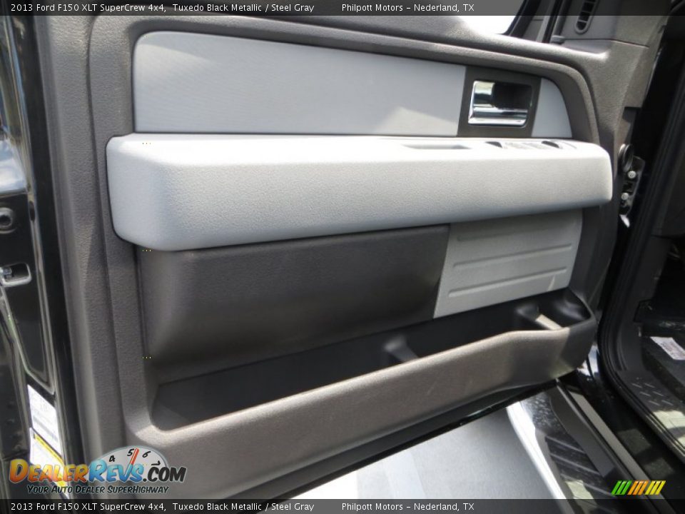 2013 Ford F150 XLT SuperCrew 4x4 Tuxedo Black Metallic / Steel Gray Photo #24
