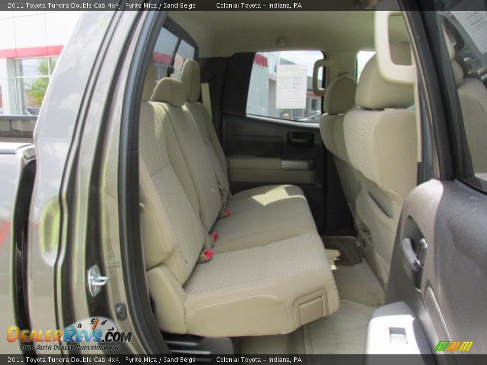 2011 Toyota Tundra Double Cab 4x4 Pyrite Mica / Sand Beige Photo #10