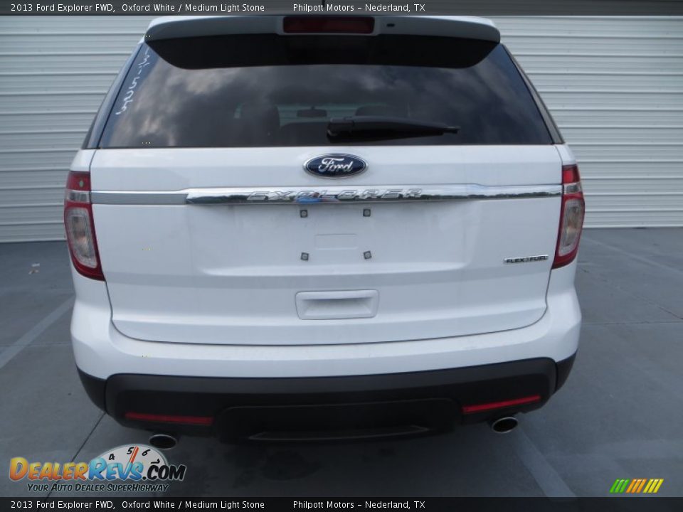2013 Ford Explorer FWD Oxford White / Medium Light Stone Photo #5