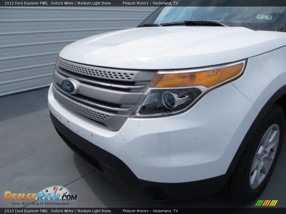 2013 Ford Explorer FWD Oxford White / Medium Light Stone Photo #10