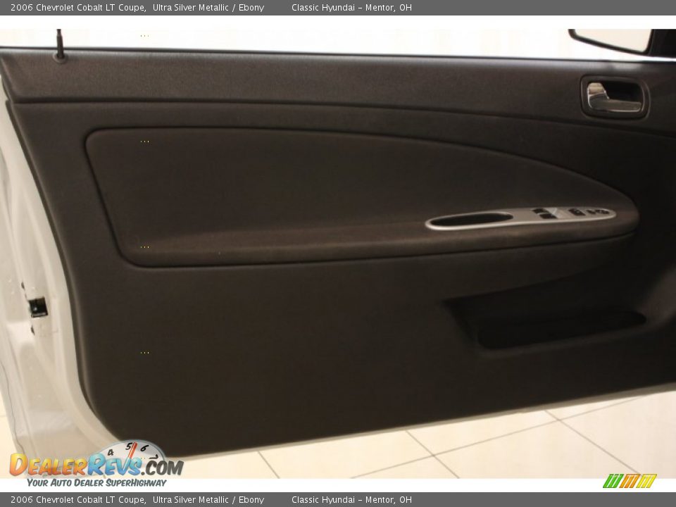 2006 Chevrolet Cobalt LT Coupe Ultra Silver Metallic / Ebony Photo #4