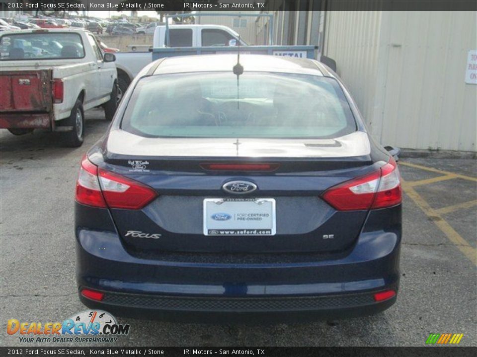 2012 Ford Focus SE Sedan Kona Blue Metallic / Stone Photo #5